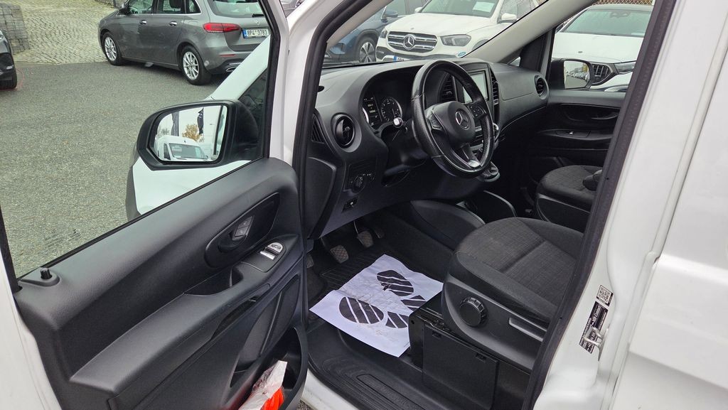 Mercedes-Benz Vito Tourer 114 CDI/K, 8 míst (foto 8)