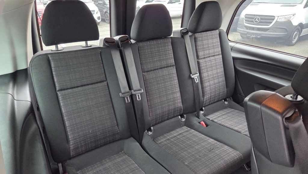 Mercedes-Benz Vito Tourer 114 CDI/K, 8 míst (foto 15)