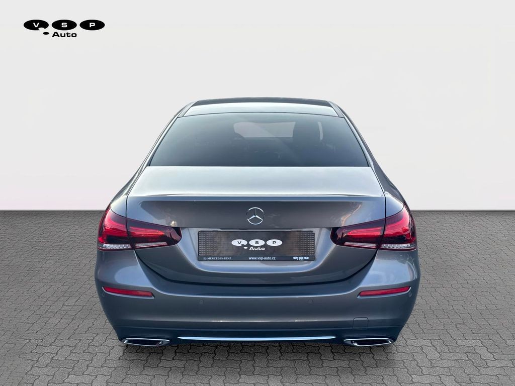 Mercedes-Benz A 200d L PROGRESSIVE (foto 3)