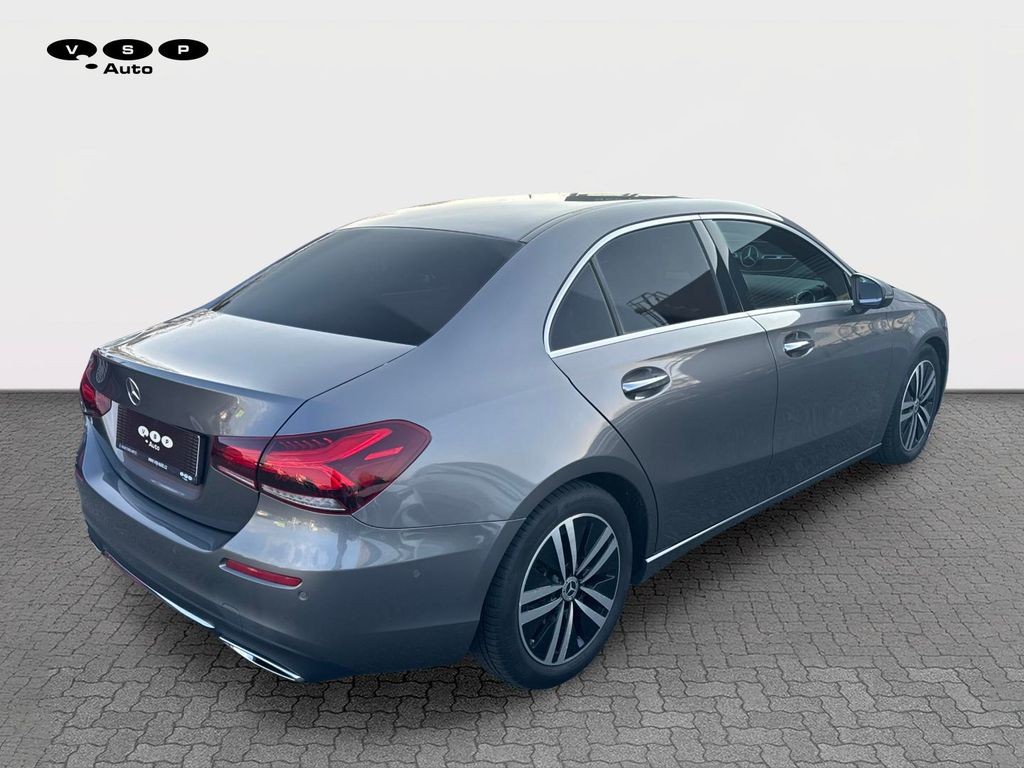 Mercedes-Benz A 200d L PROGRESSIVE (foto 4)