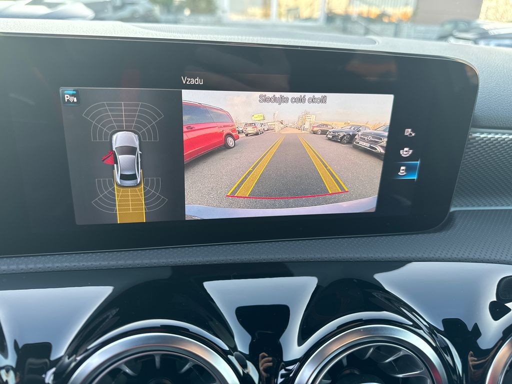 Mercedes-Benz A 200d L PROGRESSIVE (foto 16)