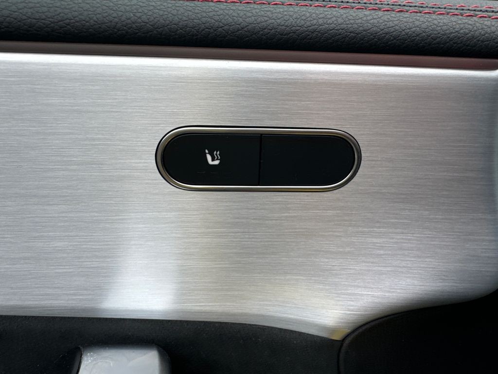 Mercedes-Benz CLA 180 AMG paket 180 (foto 12)