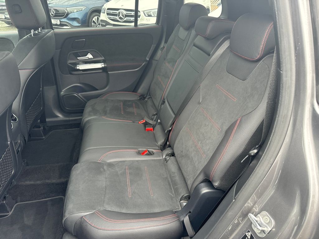 Mercedes-Benz GLB 200 AMG paket 200d 4MATIC (foto 12)