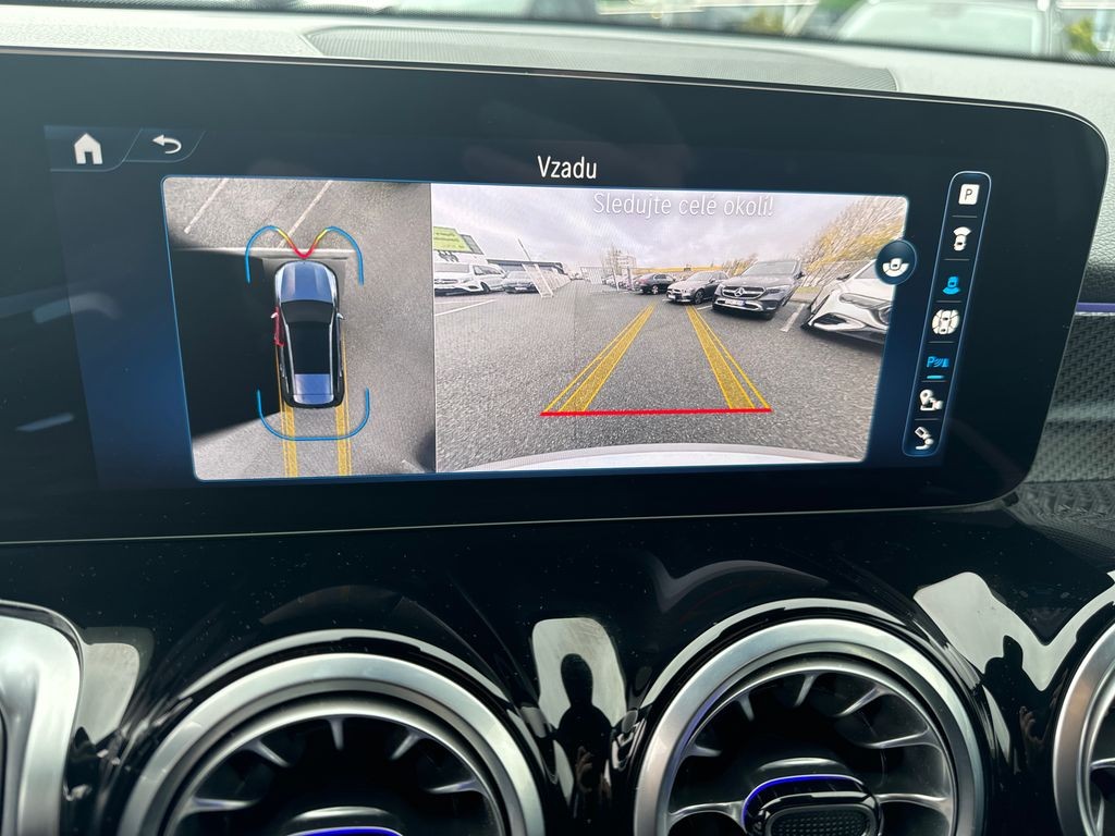 Mercedes-Benz GLB 200 AMG paket 200d 4MATIC (foto 15)