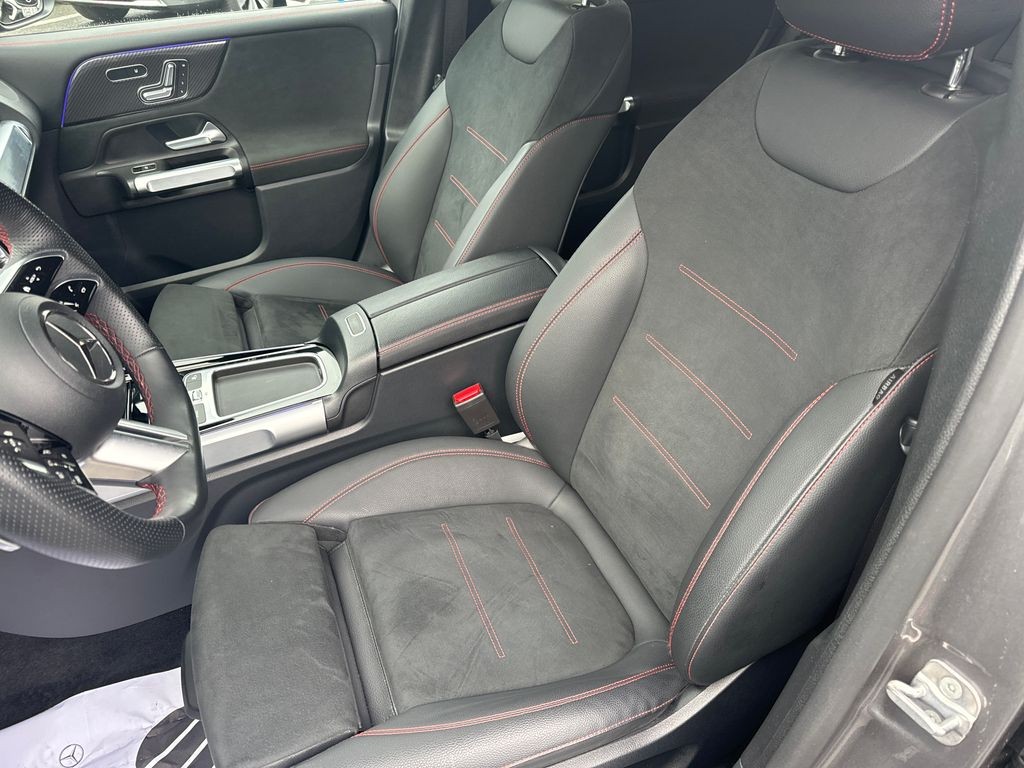 Mercedes-Benz GLB 200 AMG paket 200d 4MATIC (foto 16)