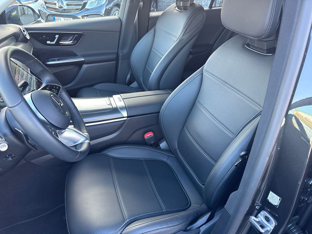 Mercedes-Benz GLC 220 220d 4MATIC AVANTGARDE (foto 12)