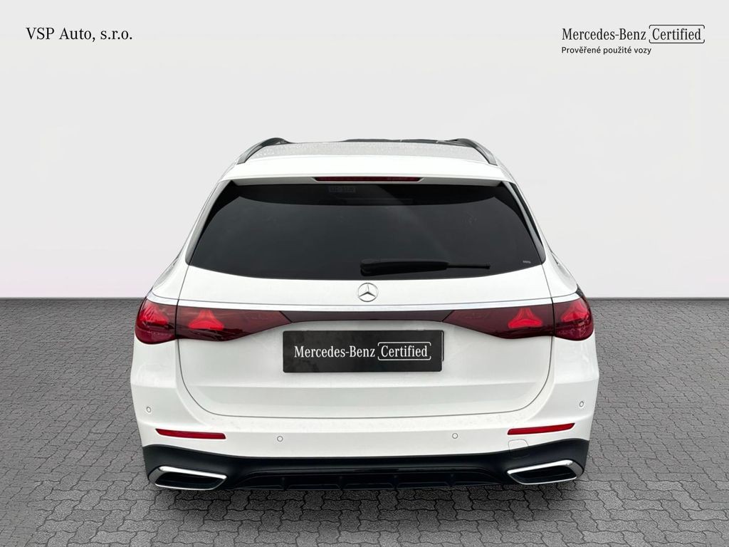 Mercedes-Benz E 300 AMG paket 300 de 4MATIC T (foto 3)