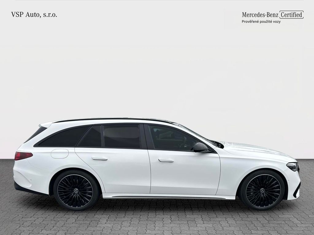 Mercedes-Benz E 300 AMG paket 300 de 4MATIC T (foto 5)