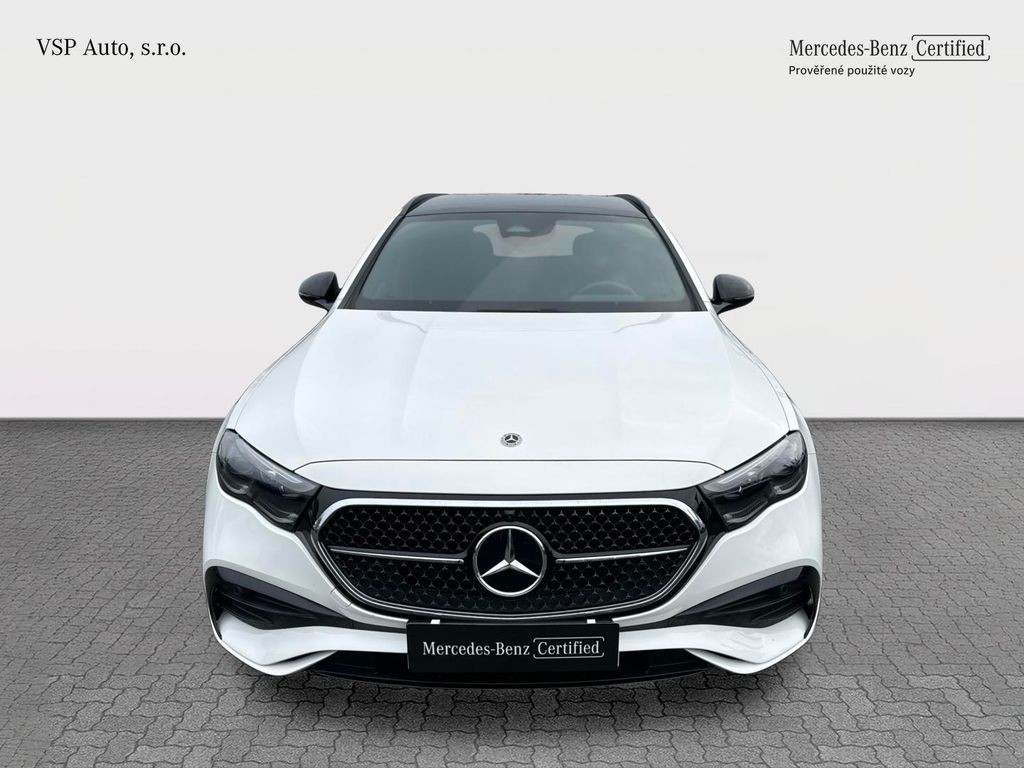 Mercedes-Benz E 300 AMG paket 300 de 4MATIC T (foto 7)