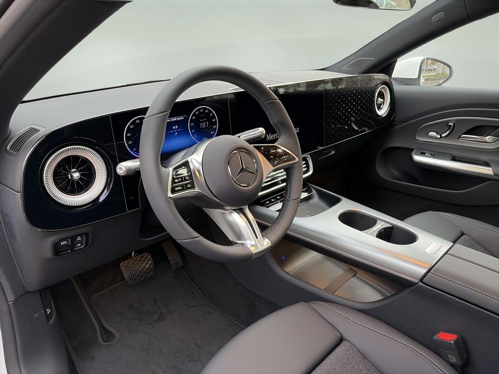 Mercedes-Benz CLA 250+ EQ (foto 8)