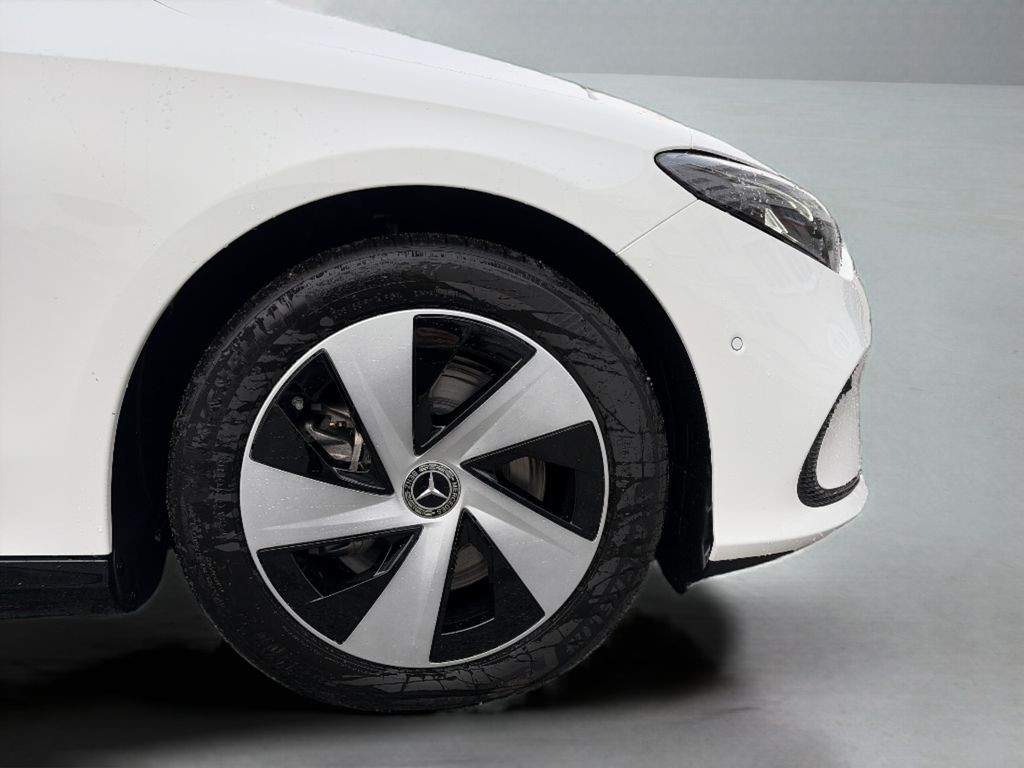 Mercedes-Benz CLA 250+ EQ (foto 14)