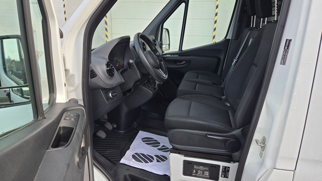 Mercedes-Benz Sprinter 317 CDI/XL (foto 8)