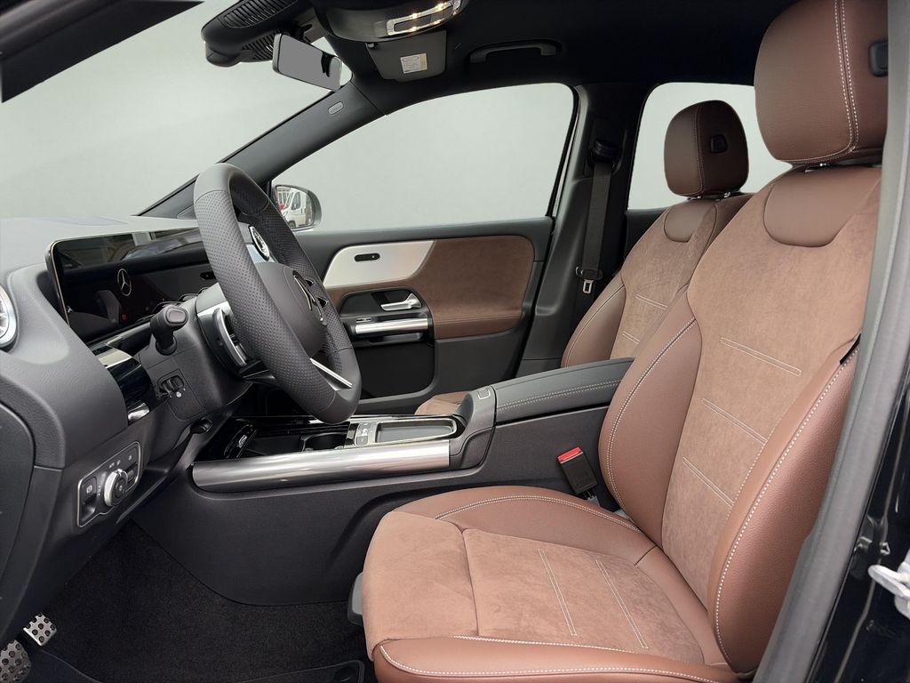 Mercedes-Benz GLA 200 AMG Style Edition (foto 12)