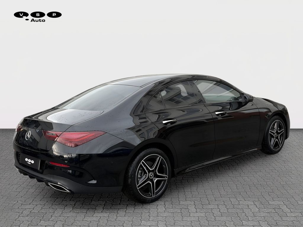 Mercedes-Benz CLA 200 d AMG Style Edition (foto 4)