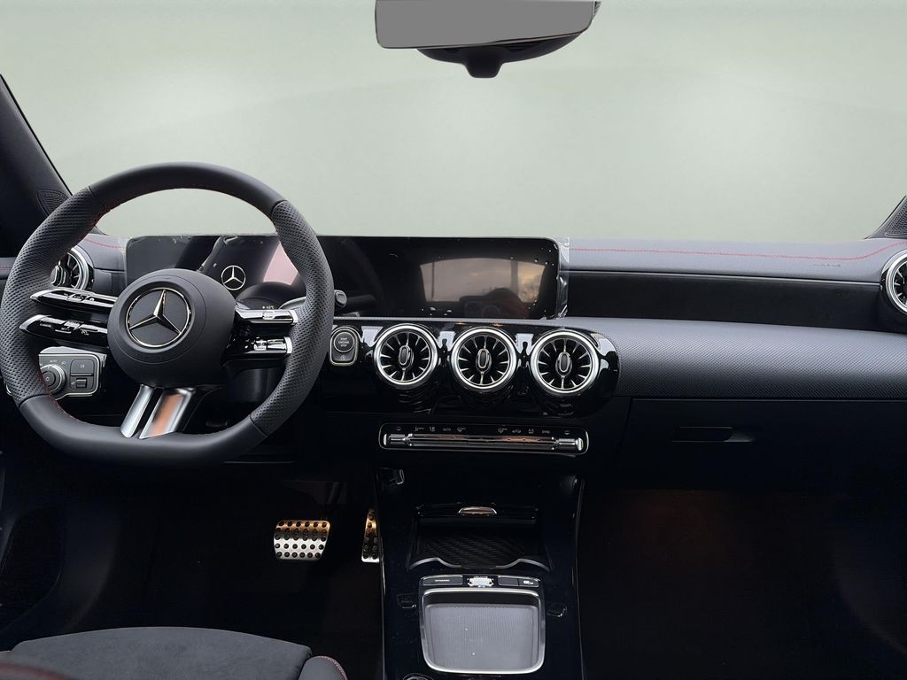 Mercedes-Benz CLA 200 d AMG Style Edition (foto 10)