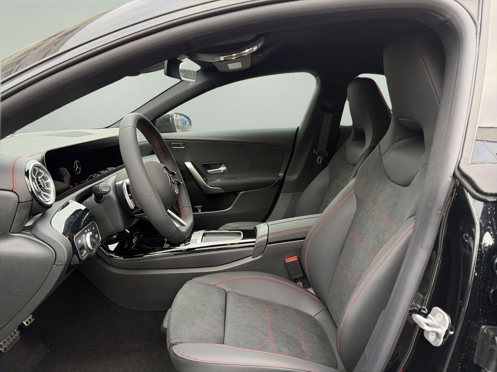 Mercedes-Benz CLA 200 d AMG Style Edition (foto 12)