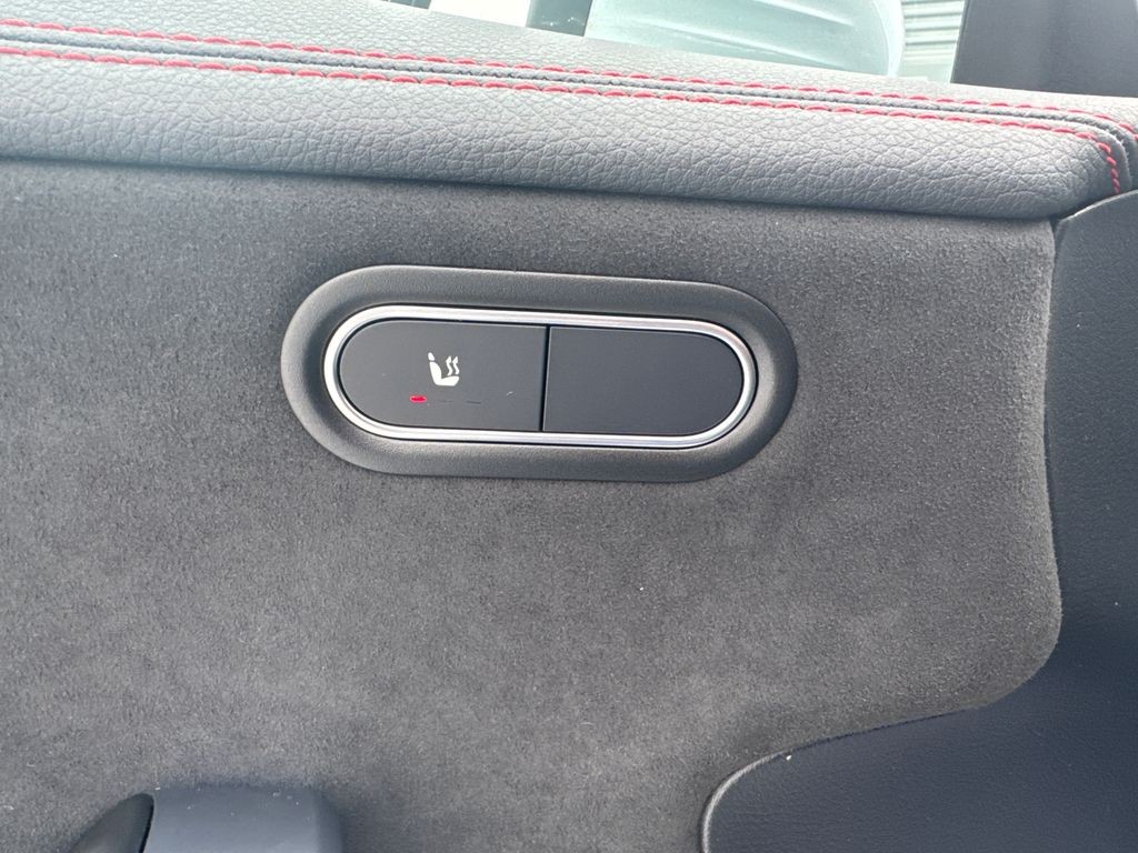 Mercedes-Benz CLA 200 AMG paket 200d (foto 13)