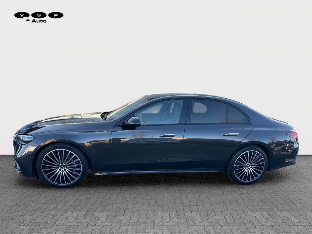 Mercedes-Benz E 220 AMG paket 220d 4MATIC (foto 1)