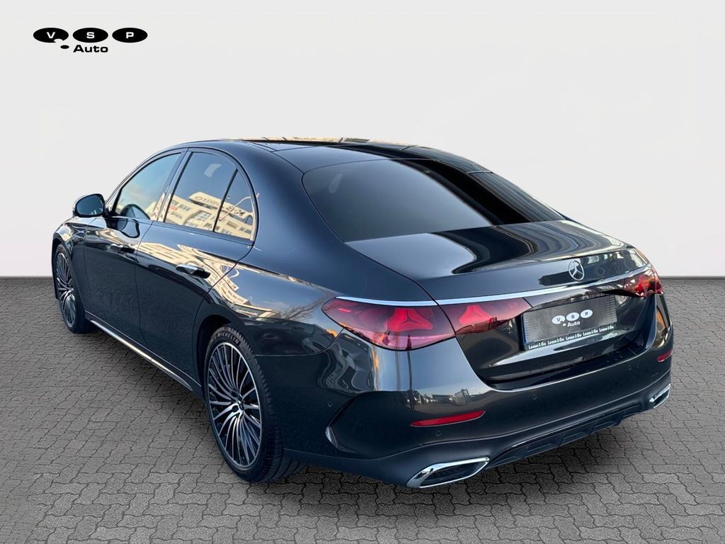 Mercedes-Benz E 220 AMG paket 220d 4MATIC (foto 2)