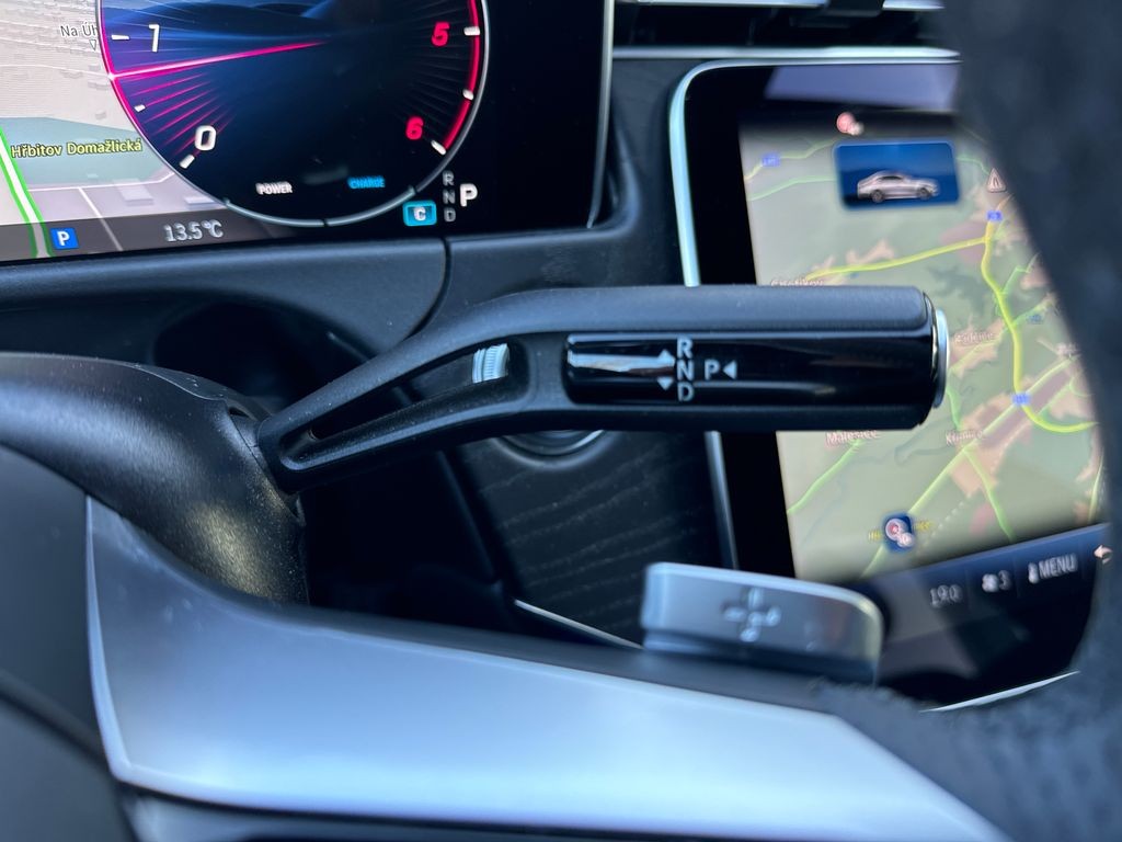 Mercedes-Benz E 220 AMG paket 220d 4MATIC (foto 18)