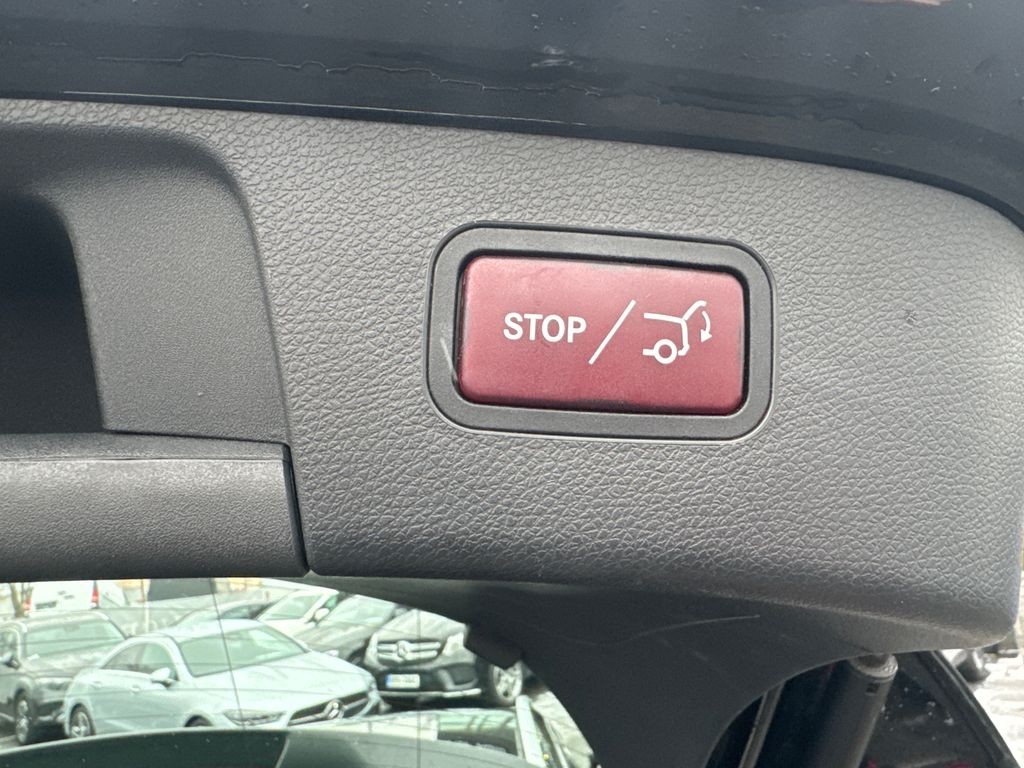 Mercedes-Benz GLA 200 URBAN paket 200d 4MATIC (foto 18)