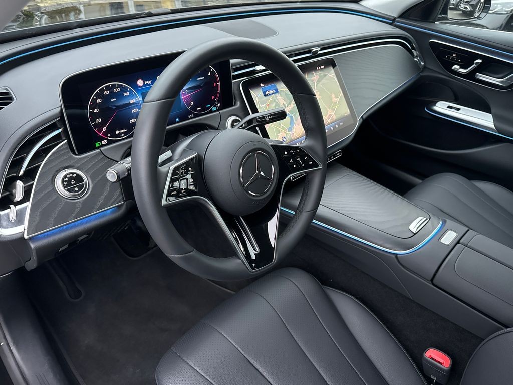 Mercedes-Benz E 220 AVANTGARDE 220d 4MATIC (foto 8)