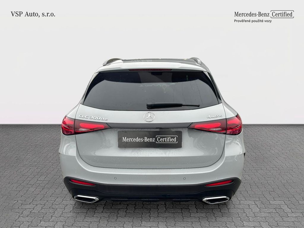 Mercedes-Benz GLC 300 AMG paket 300de 4MATIC (foto 4)