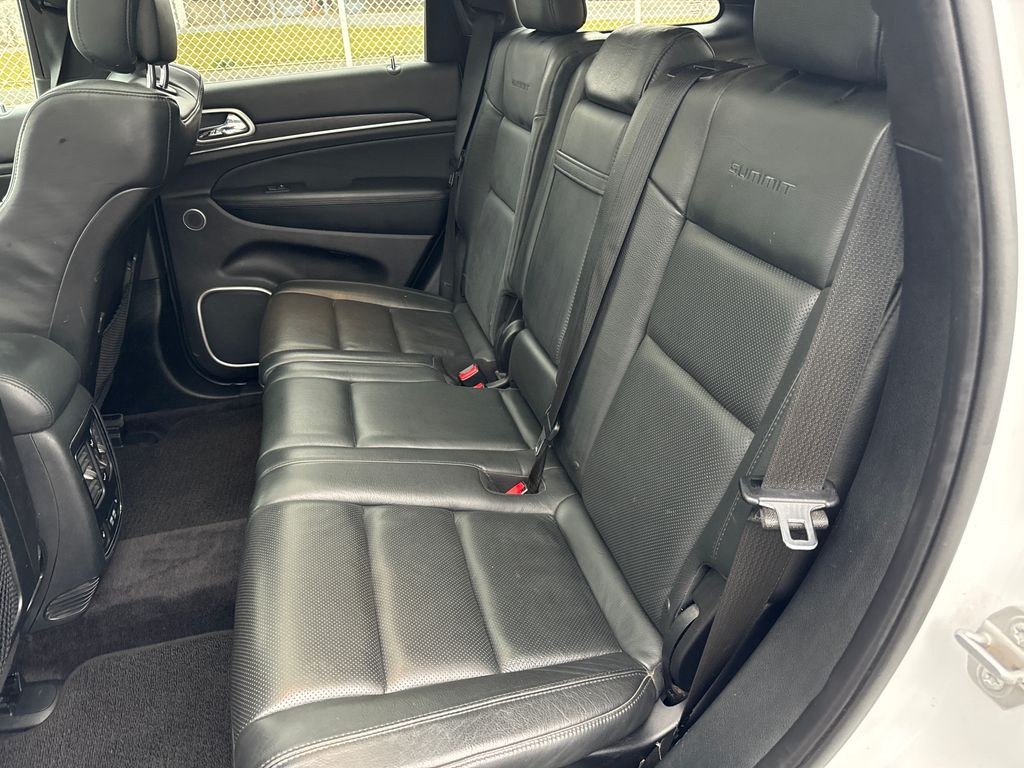 Jeep Grand Cherokee 3.0 CRDi V6 SUMMIT (foto 13)