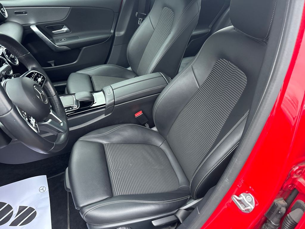 Mercedes-Benz A 180 PROGRESSIVE DISTRONIC 180d (foto 12)