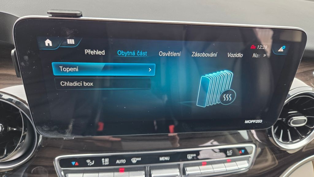 Mercedes-Benz V 300 300d/L MARCO POLO (foto 13)