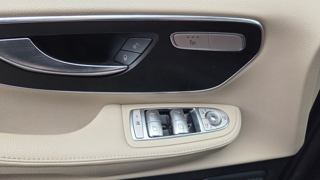 Mercedes-Benz V 300 300d/L MARCO POLO (foto 14)