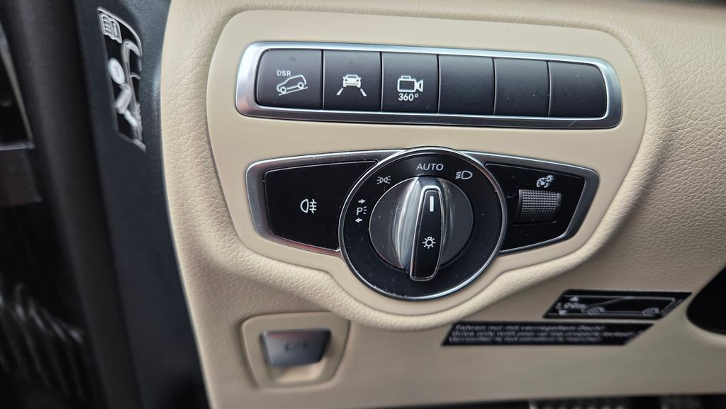 Mercedes-Benz V 300 300d/L MARCO POLO (foto 15)