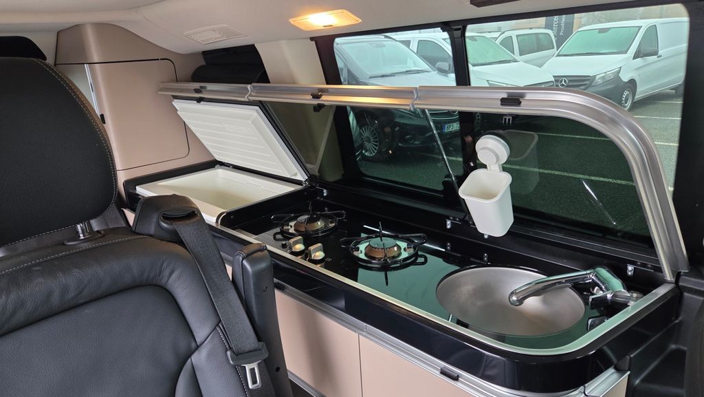 Mercedes-Benz V 300 300d/L MARCO POLO (foto 19)