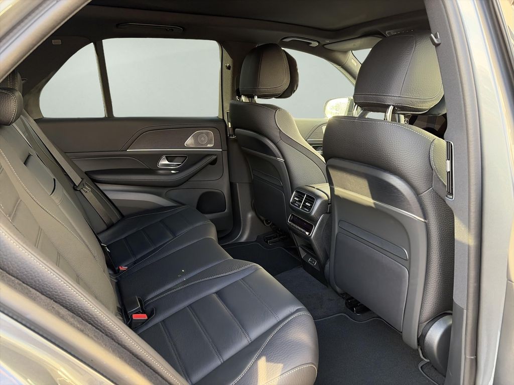 Mercedes-Benz GLE 450 d 4MATIC (foto 13)