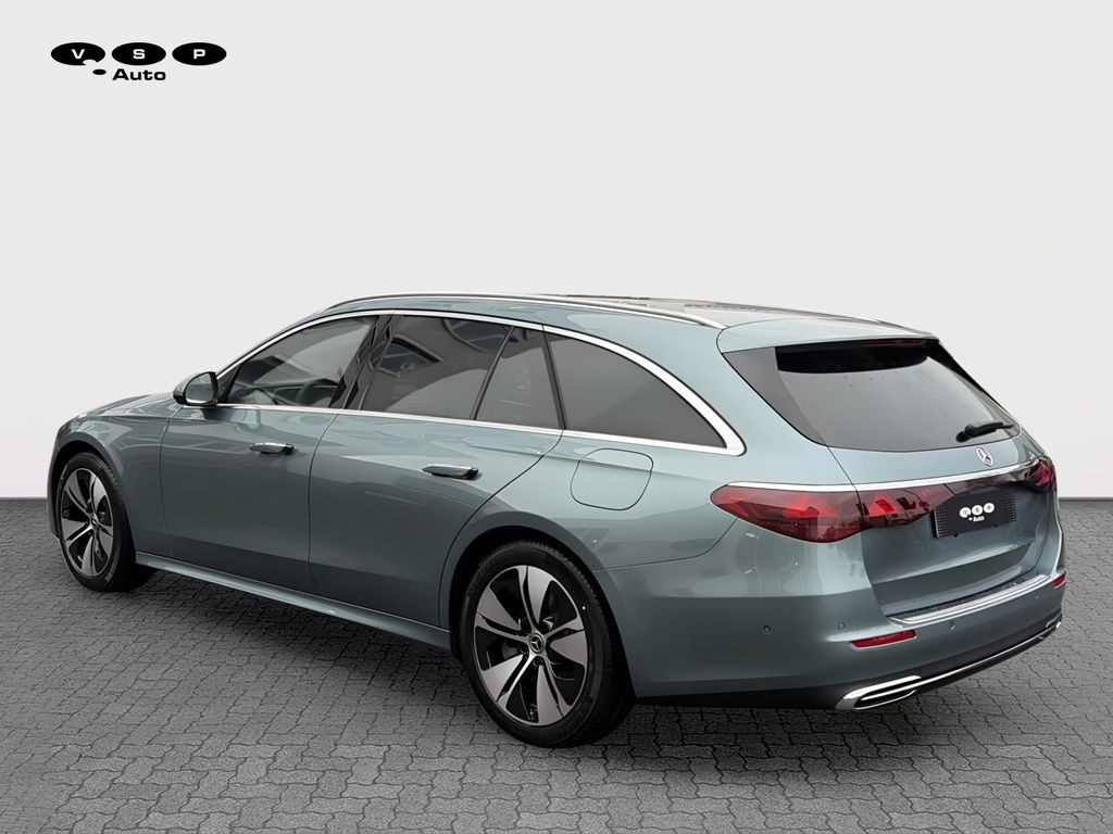 Mercedes-Benz E 300 300 de 4MATIC kombi (foto 2)