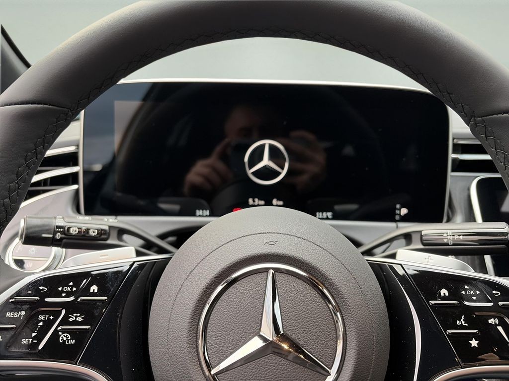 Mercedes-Benz E 300 300 de 4MATIC kombi (foto 9)