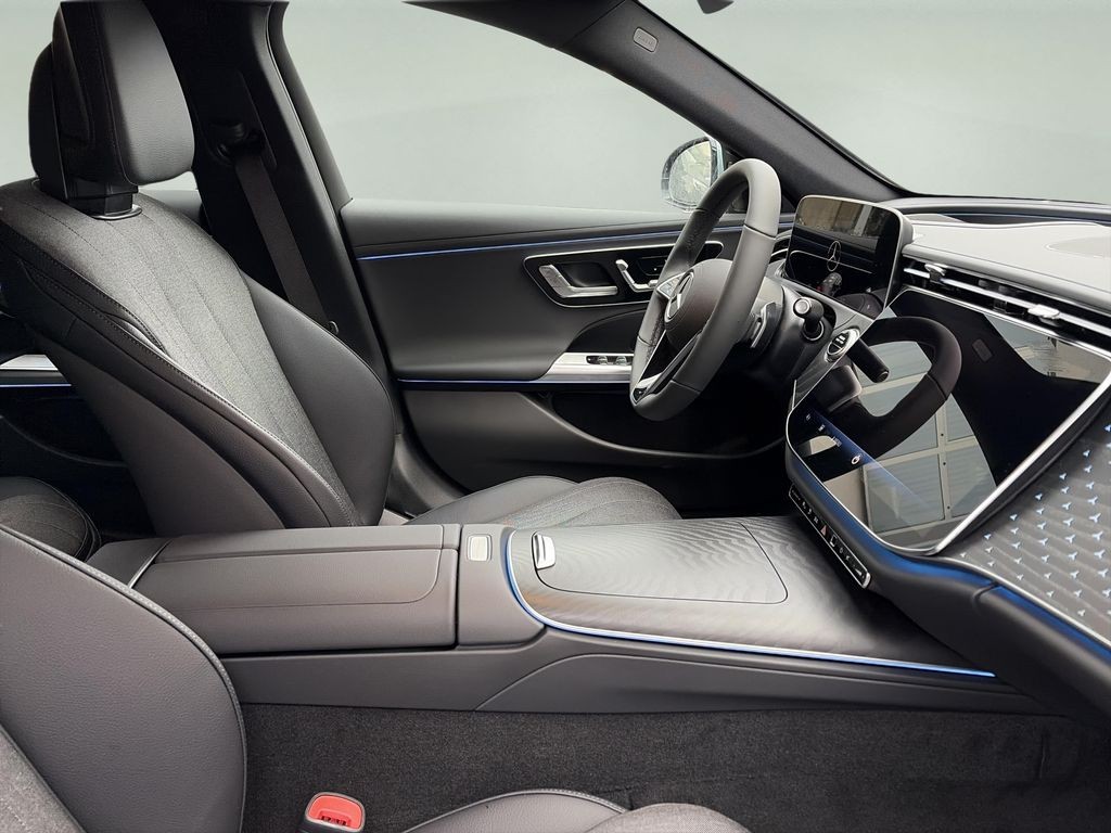 Mercedes-Benz E 300 300 de 4MATIC kombi (foto 11)