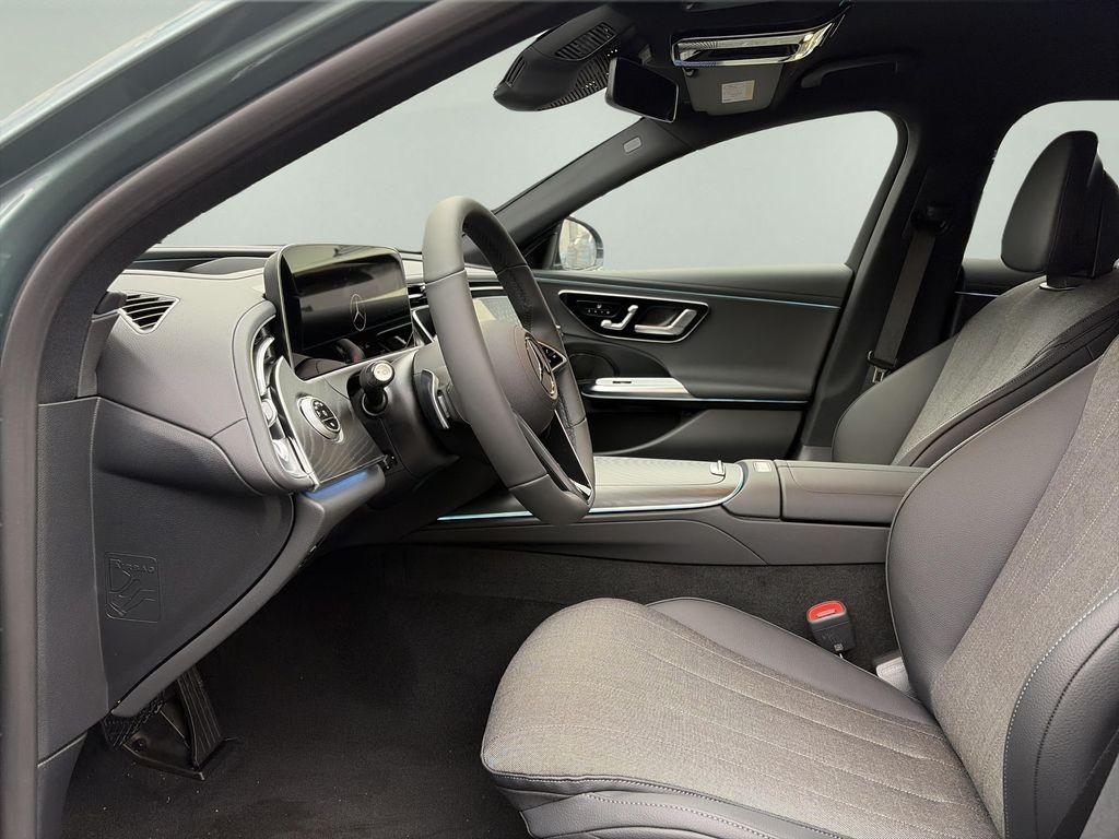 Mercedes-Benz E 300 300 de 4MATIC kombi (foto 12)