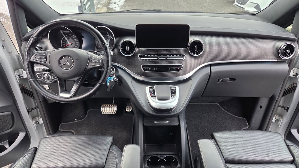 Mercedes-Benz V 300 300d/L 4MATIC ACC bufík (foto 8)
