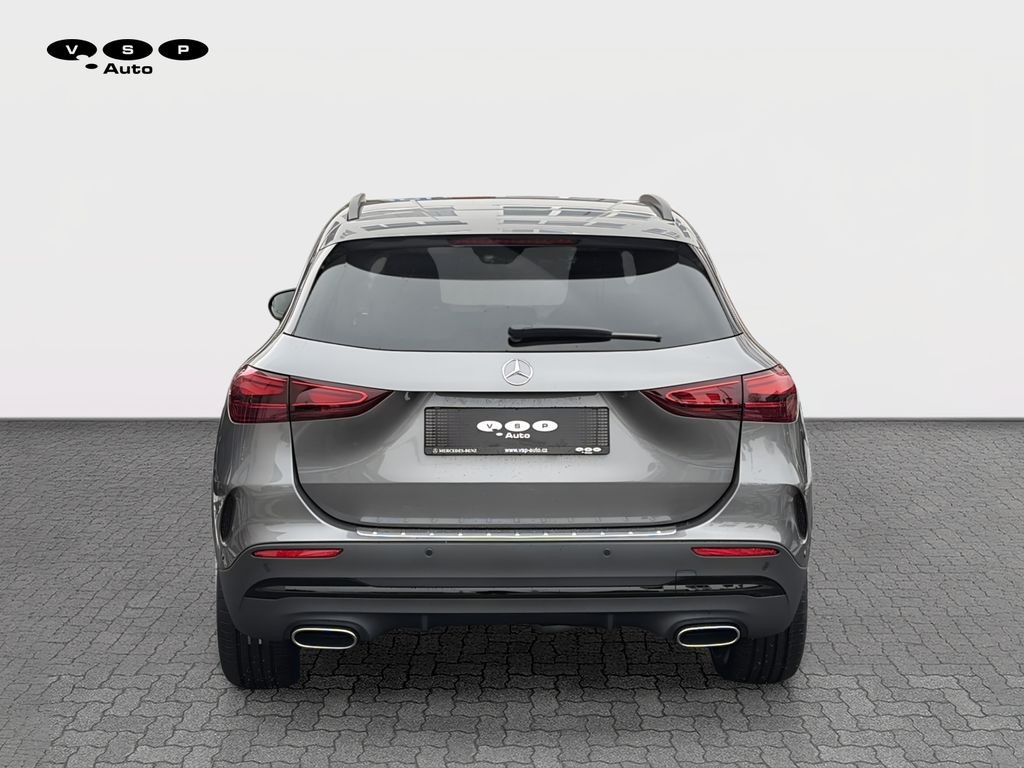 Mercedes-Benz GLA 200 d 4MATIC AMG Style Edition (foto 3)