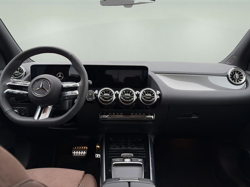 Mercedes-Benz GLA 200 d 4MATIC AMG Style Edition (foto 10)