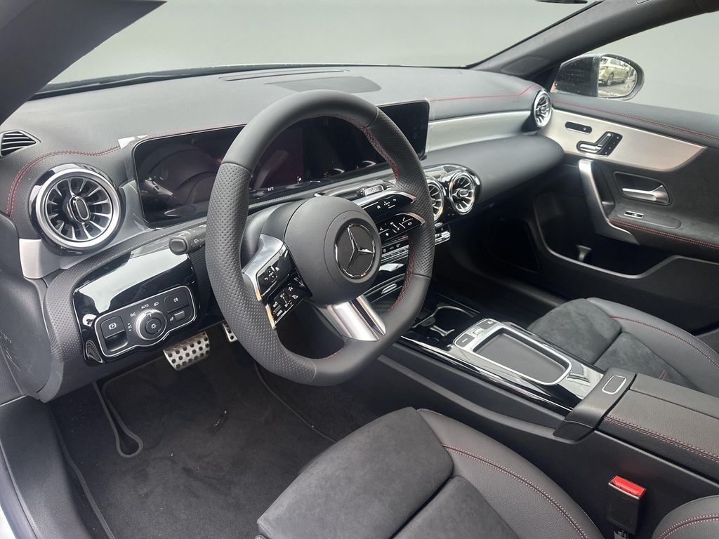 Mercedes-Benz CLA 200 d AMG Style Edition (foto 8)