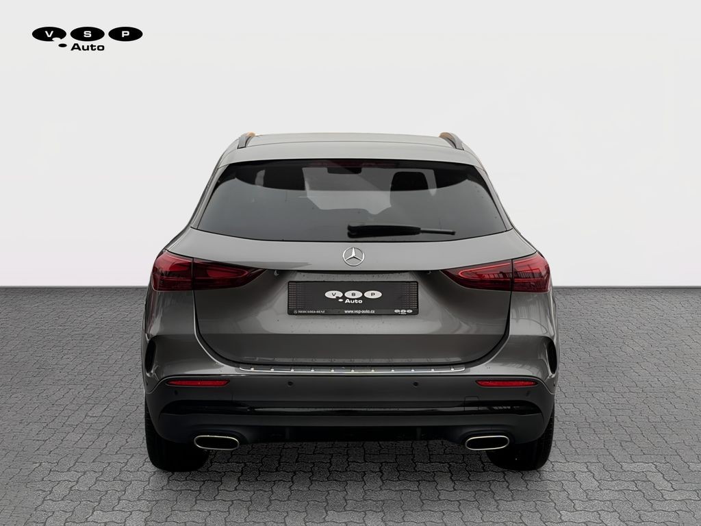 Mercedes-Benz GLA 200 AMG Style Edition (foto 3)