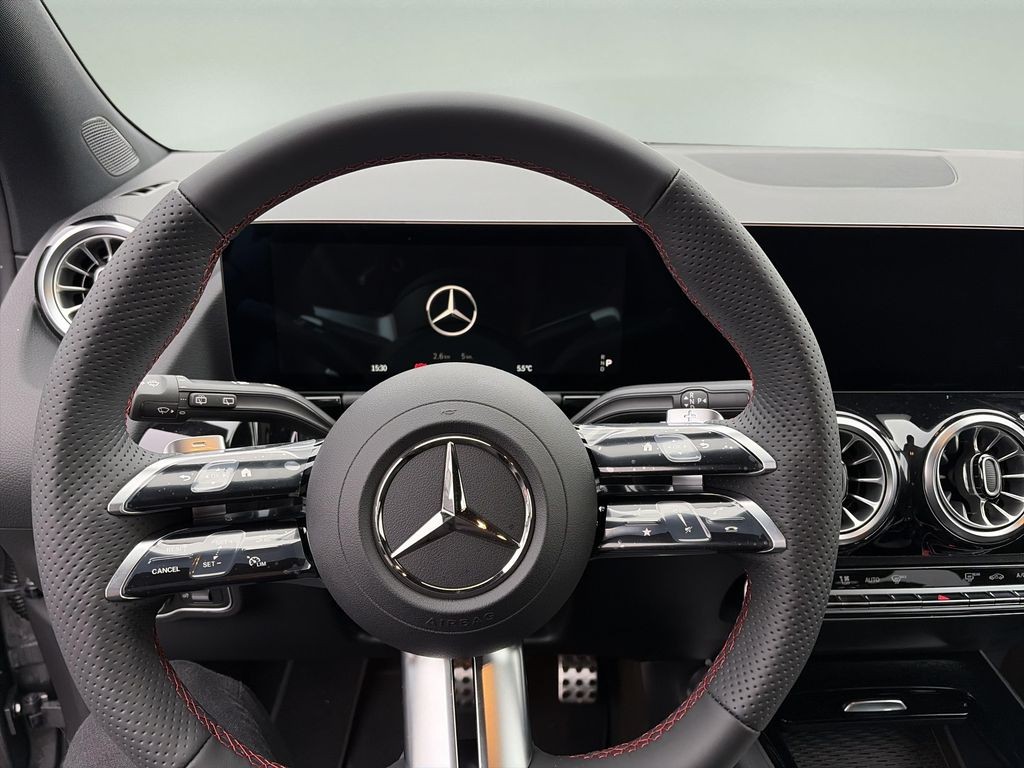 Mercedes-Benz GLA 200 AMG Style Edition (foto 9)