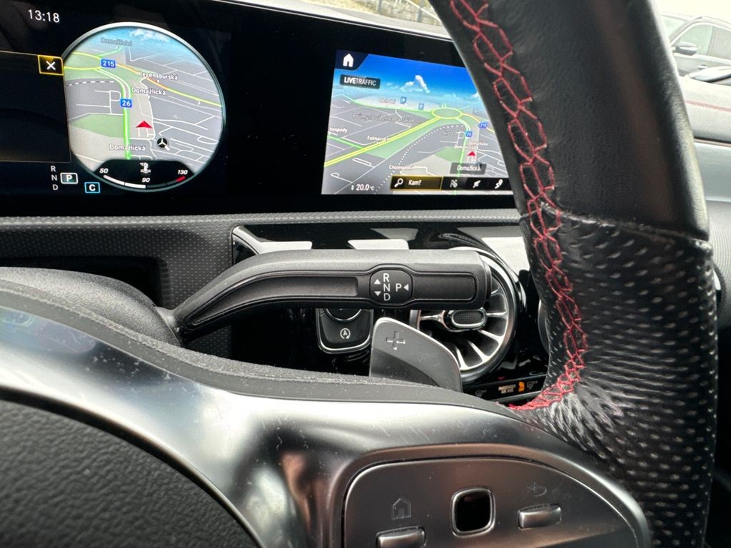 Mercedes-Benz CLA 180 AMG paket 180 (foto 13)