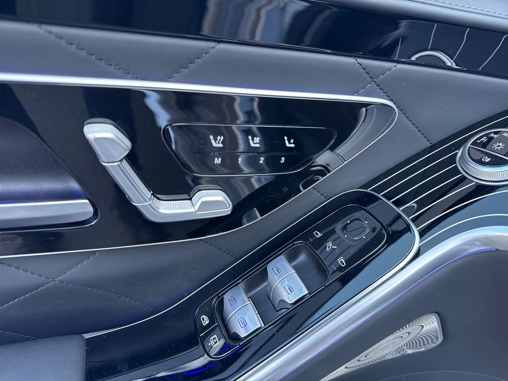 Mercedes-Benz S 400 AMG paket 400d 4MATIC (foto 15)