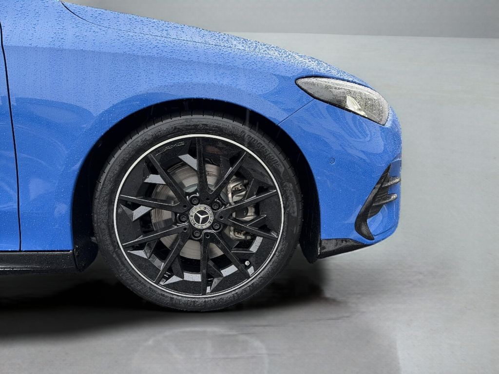 Mercedes-Benz CLA 200 4M (foto 14)