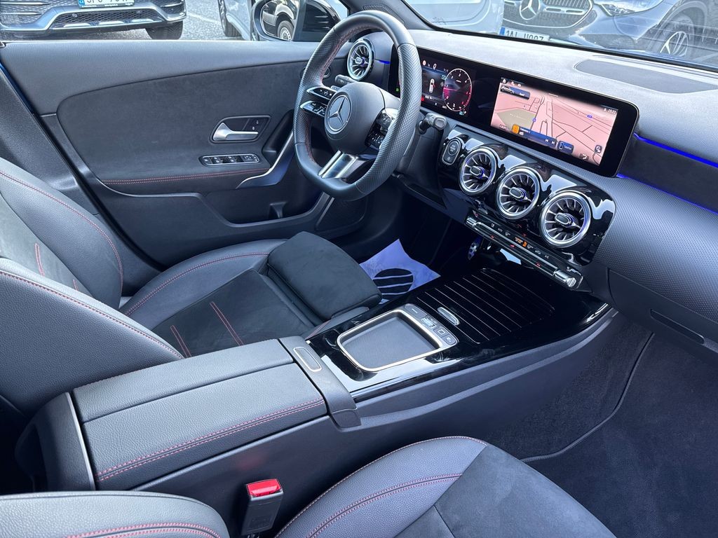 Mercedes-Benz A 200 AMG paket 200d (foto 11)