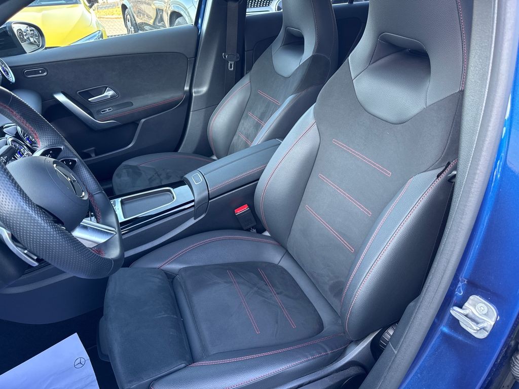 Mercedes-Benz A 200 AMG paket 200d (foto 12)