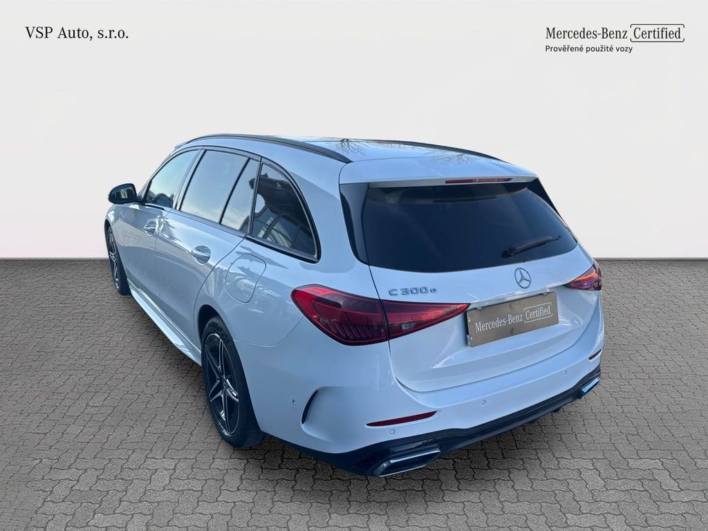 Mercedes-Benz C 300 AMG paket 300e kombi (foto 2)